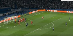 1741217142048021056.gif psg liv 18.gif
